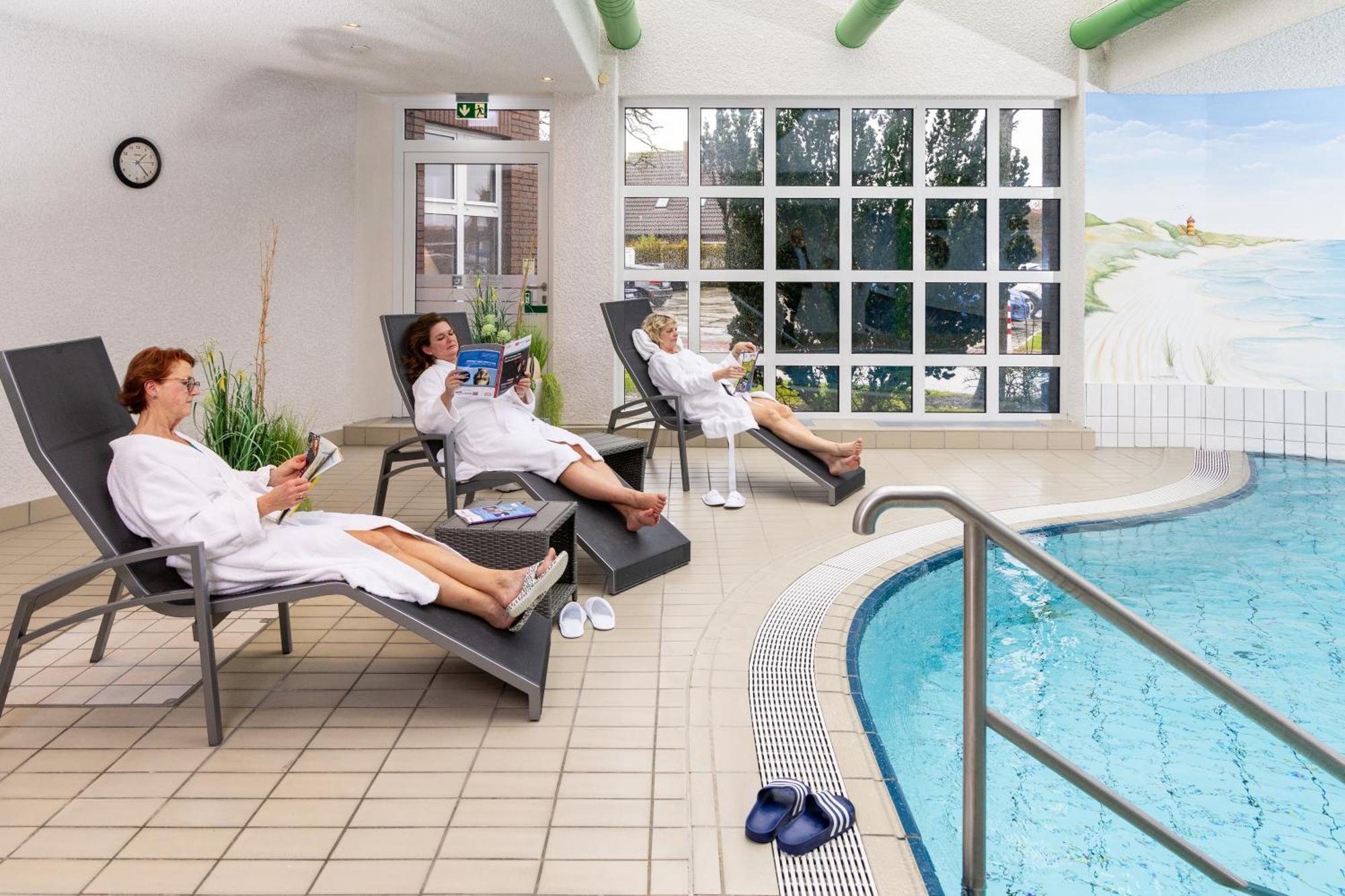 Hotel Regina Maris Norddeich  Buitenkant foto