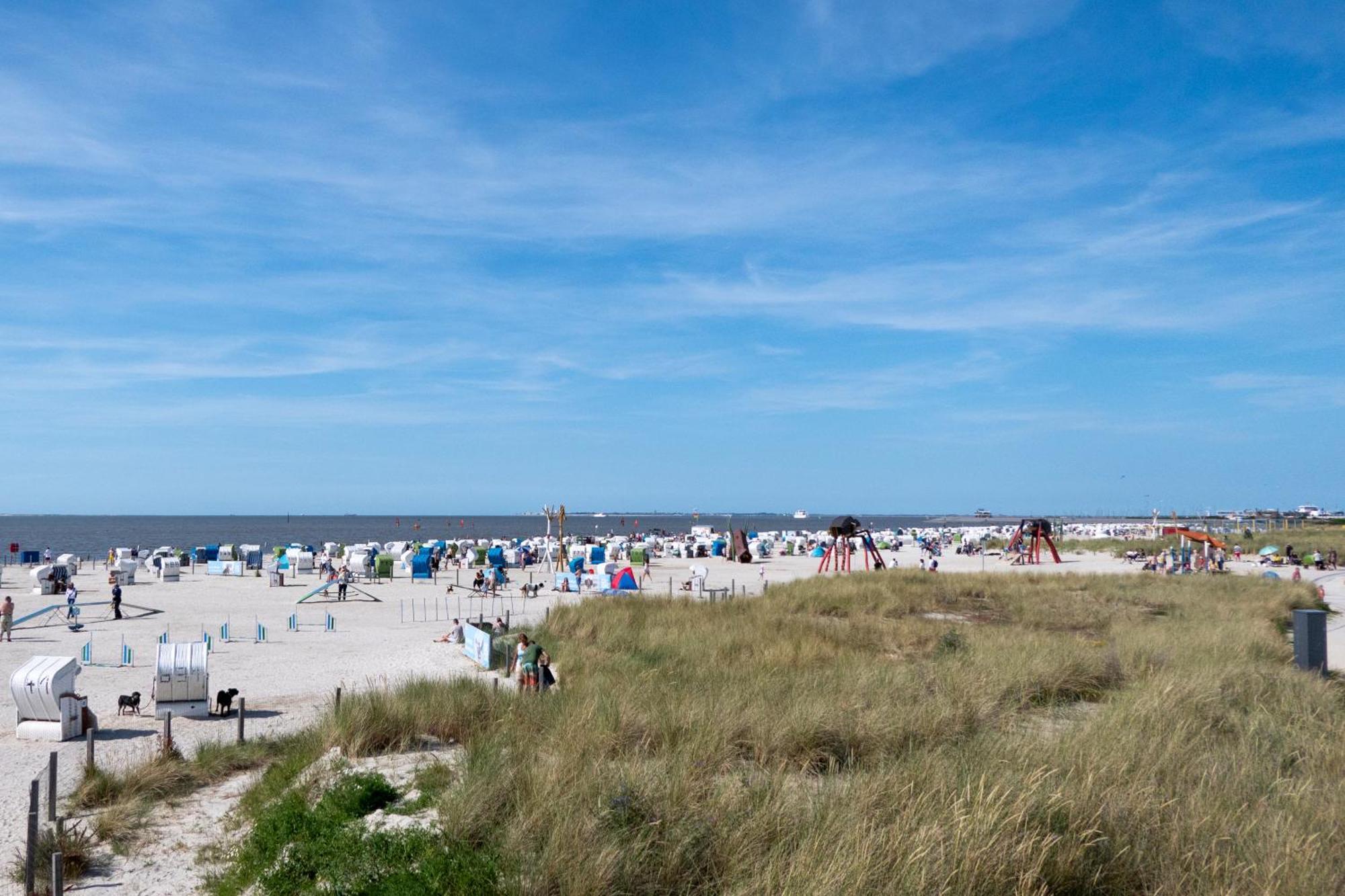 Hotel Regina Maris Norddeich  Buitenkant foto